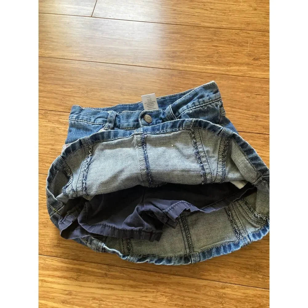Gymboree Denim Mini Skirt With Built In Shorts, Size 6